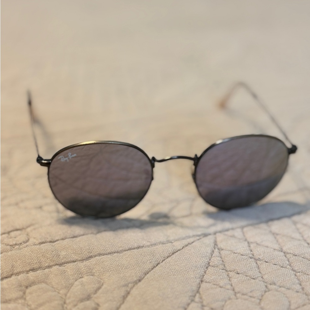 Ray-Ban Black Oval Sunglasses